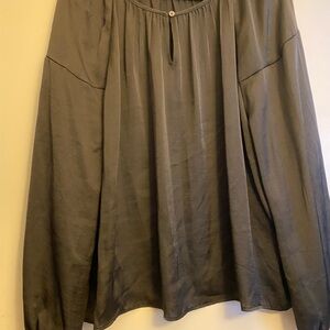 Women’s Vince Camuto black satin blouse. Size XXL. Worn once.